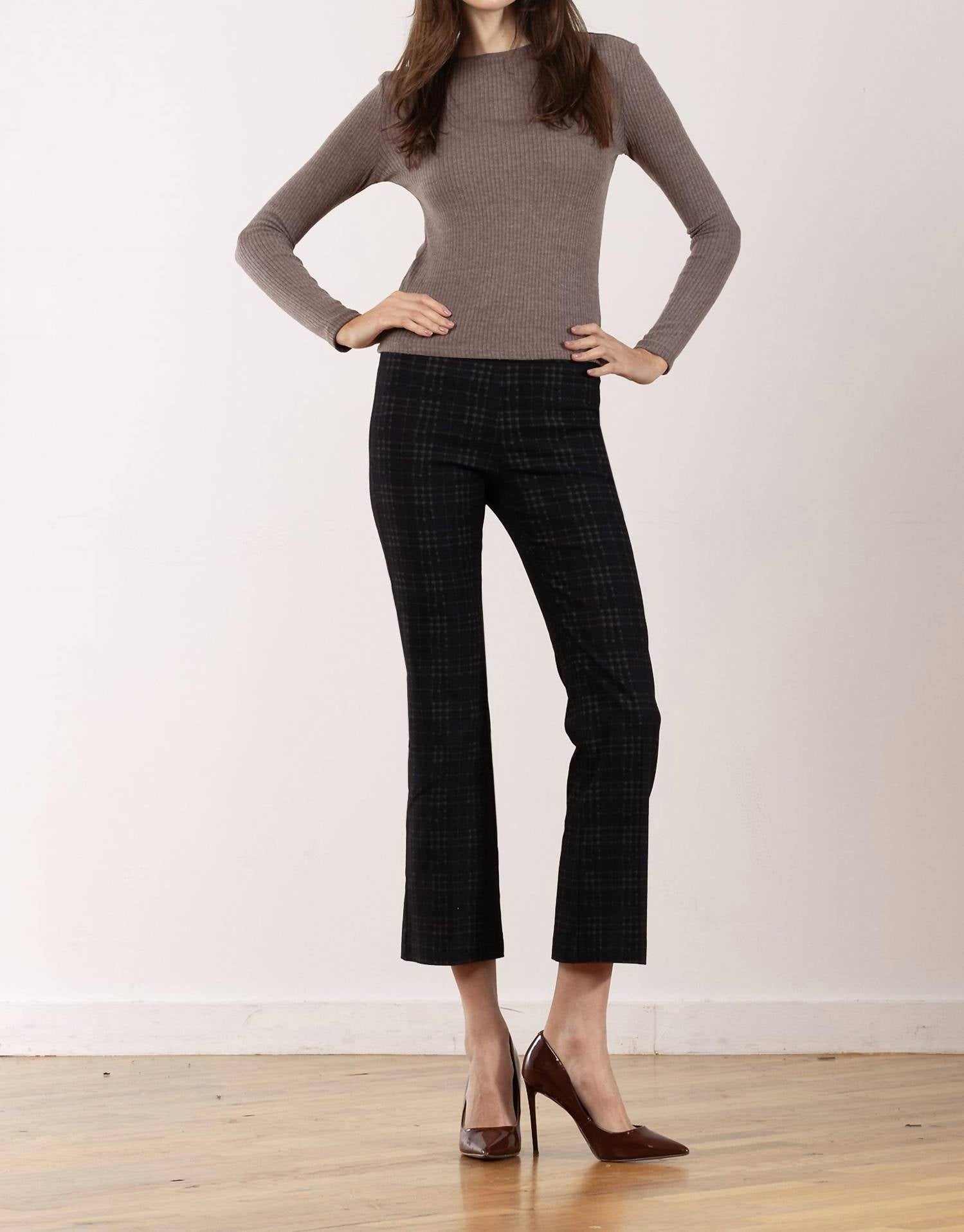 Avenue Montaigne Smoky Leo Cropped Flare Cut Pants - women's pants