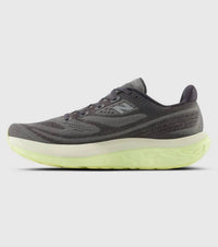 New Balance - Men's Vongo V6 Shoes