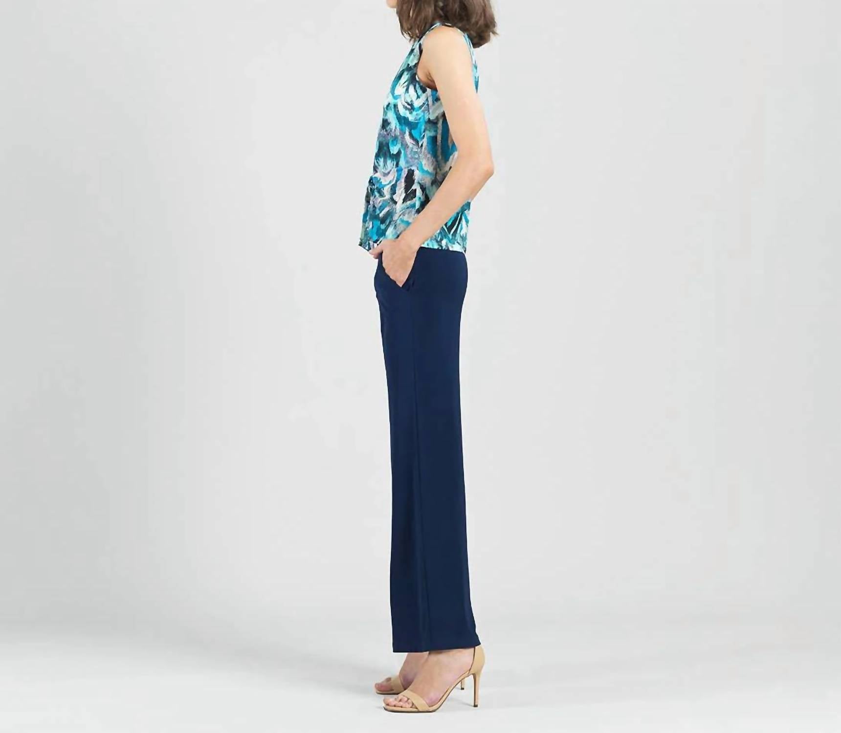 Clara Sunwoo - Sleeveless V-Neck Front Tie Top