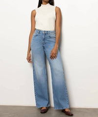 Sanctuary - Rib Detail Mock Tank