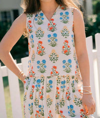 VICTORIA DUNN Sadie Sleeveless Blouse in flourish - women's blouse