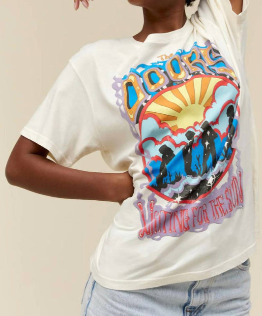 Daydreamer - The Doors Waiting For The Sun Boyfriend Graphic Tee