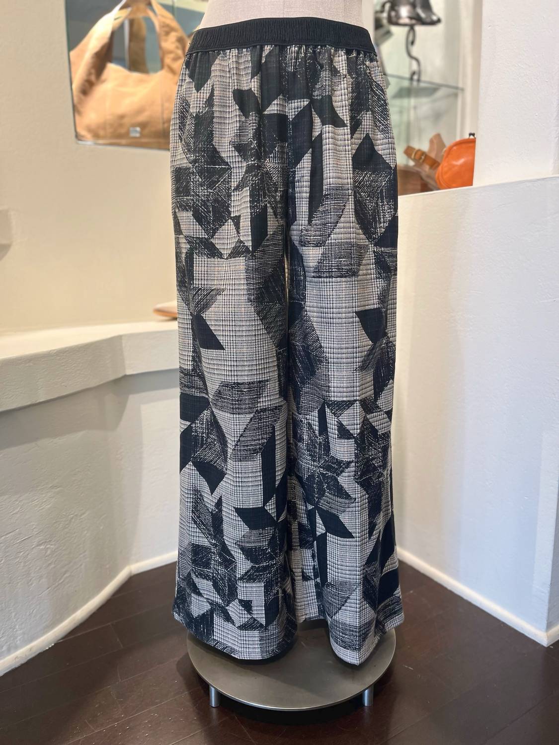 GEO PLAID PANT