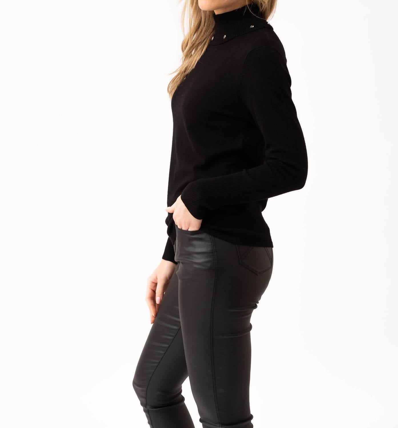 Marble - Ribbed Turtleneck Sweater