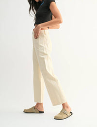 Just Black Denim - Women's Barrel Twist Jeans