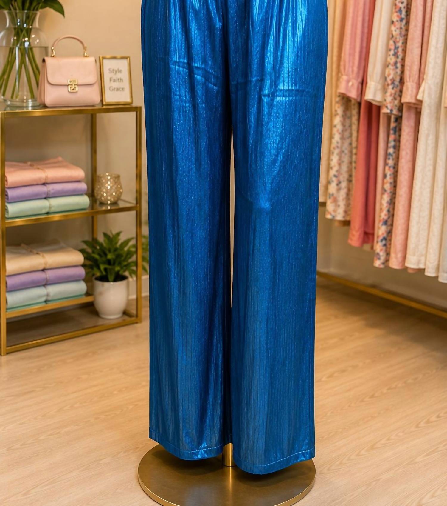 Eesome - Women's Silken High-rise Wide Leg Pants