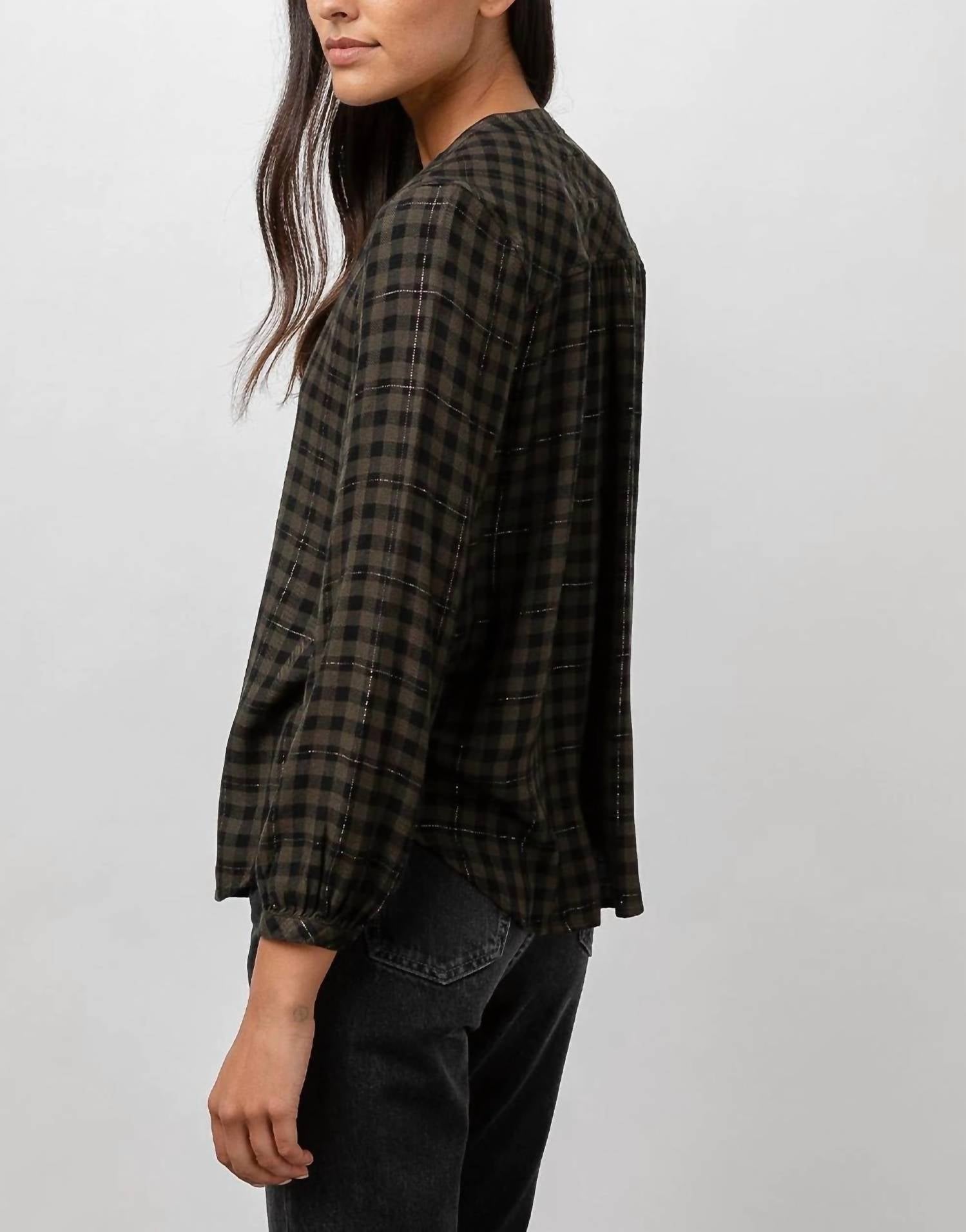 Rails ELOISE SHIRT in fern black - women's shirt - detail view