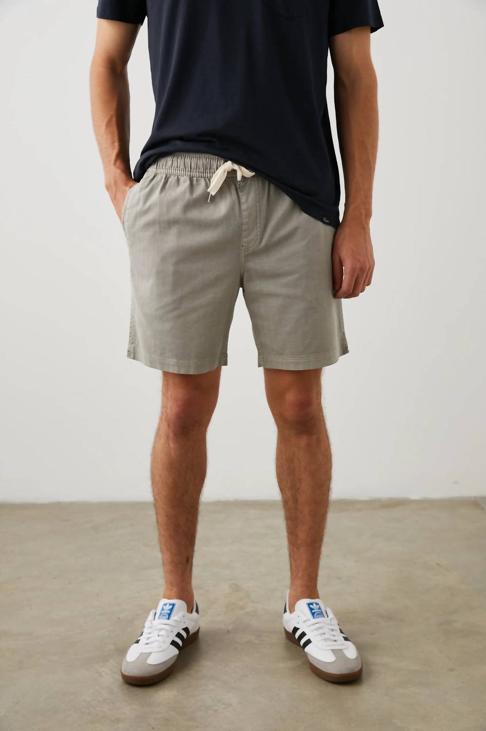 Rails Cruz Military-inspired Short in washed grey - men's shorts