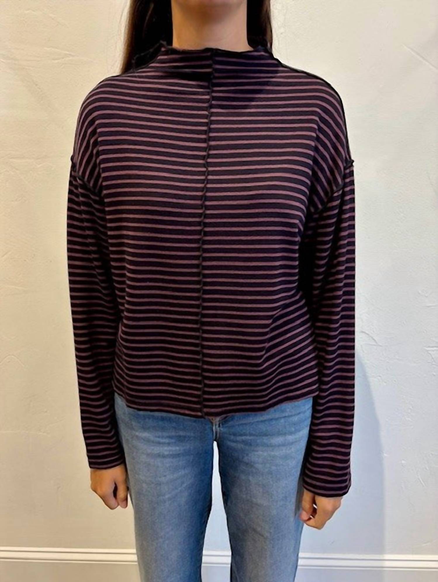 Cut Loose - Funnel Pullover Tee