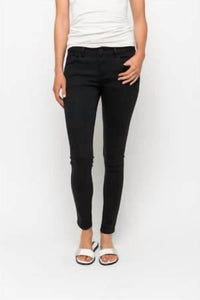 Stretchy Skinny Jeans