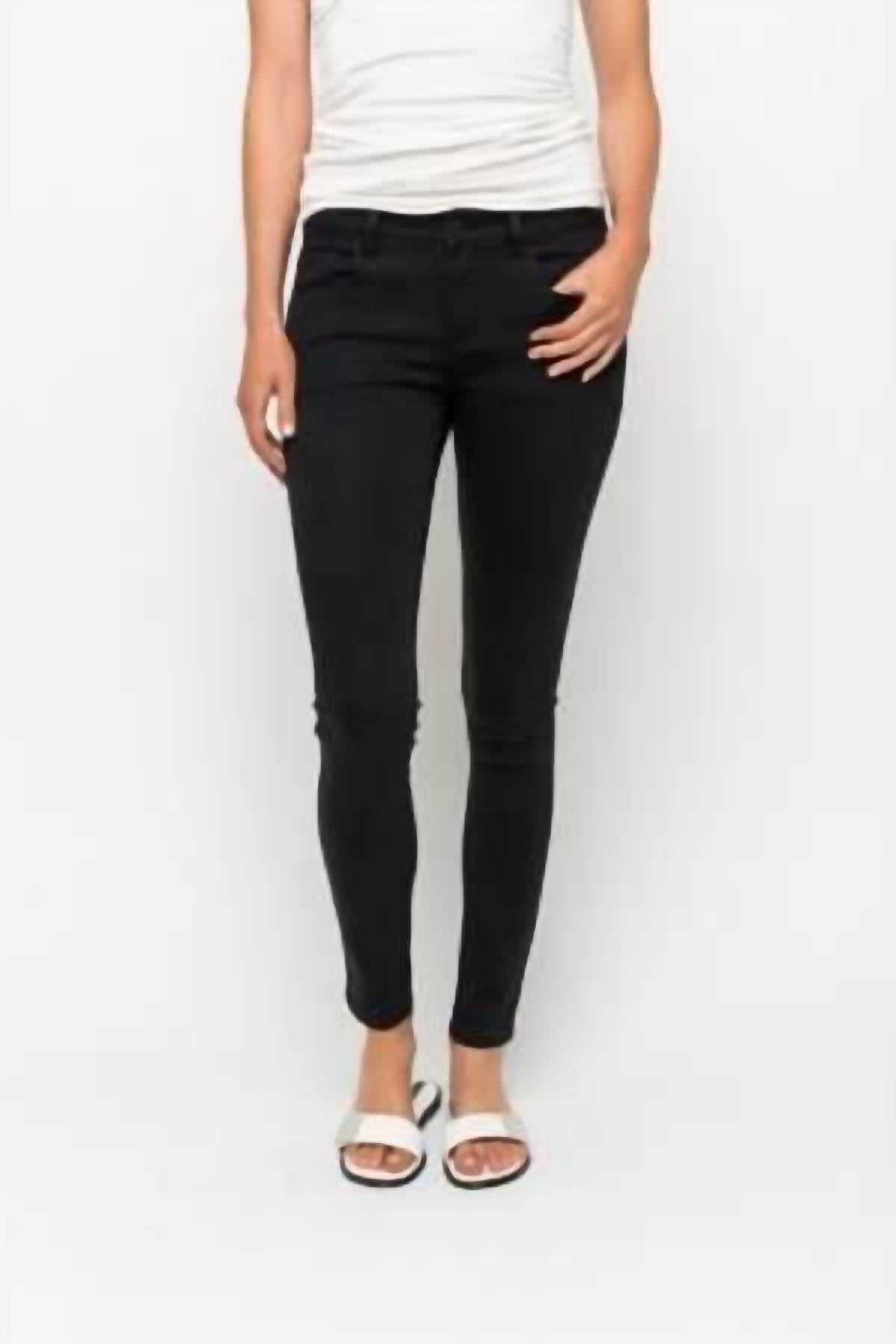 Stretchy Skinny Jeans