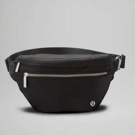 Lululemon - city adventure belt bag