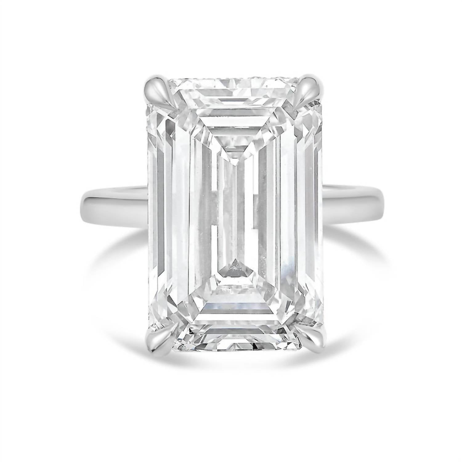 Diana M Jewels - Women's Emerald Lab-Grown Diamond Fashion Ring (6.00 Ct) - Elegant