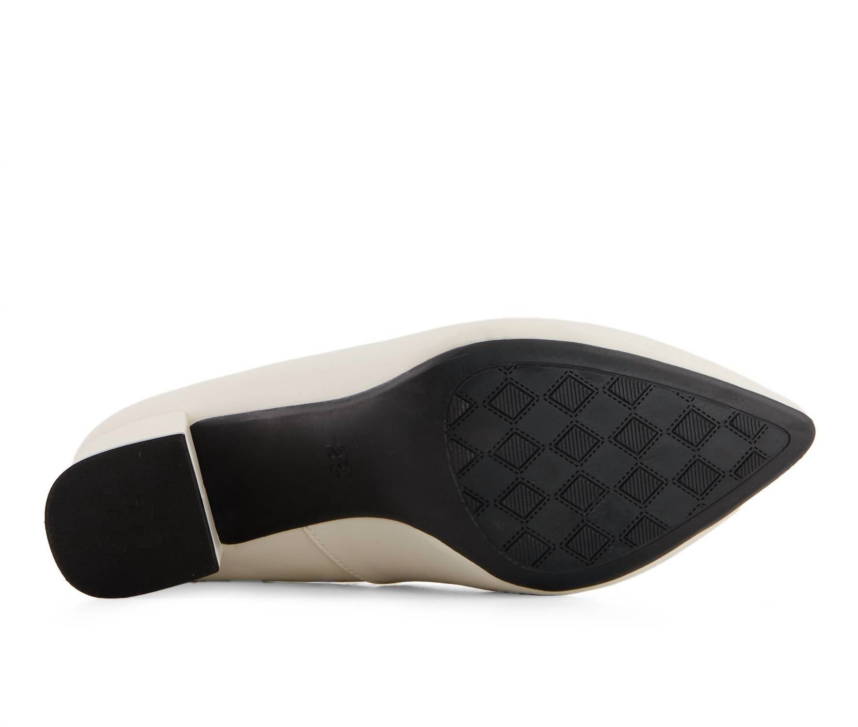 Andrea - Women's Pointed Toe Pumps