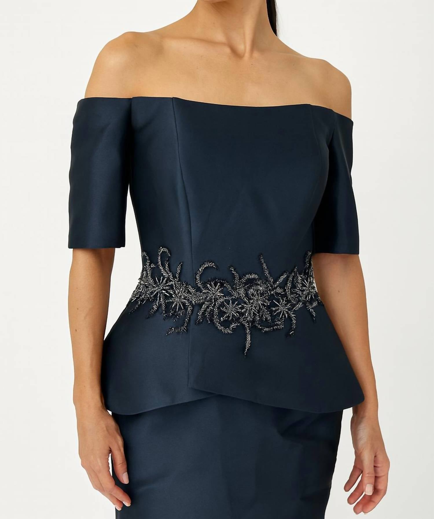 Park108 - Off-shoulder Embellished Peplum Mermaid Gown