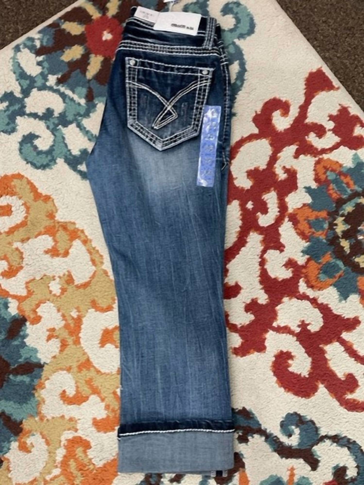 Grace In La - Women's Easy Fit Capri Jean