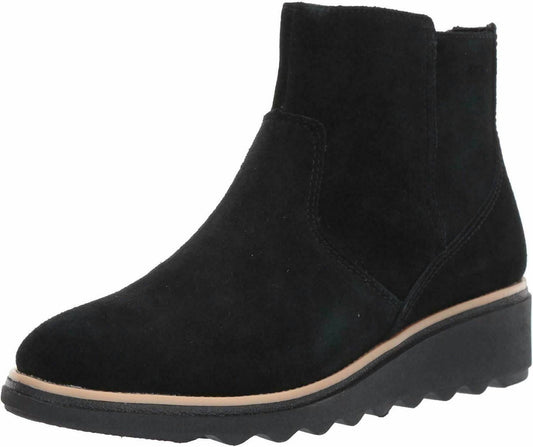 Clarks - Women Suede Leather Sharon Swing Ankle Booties