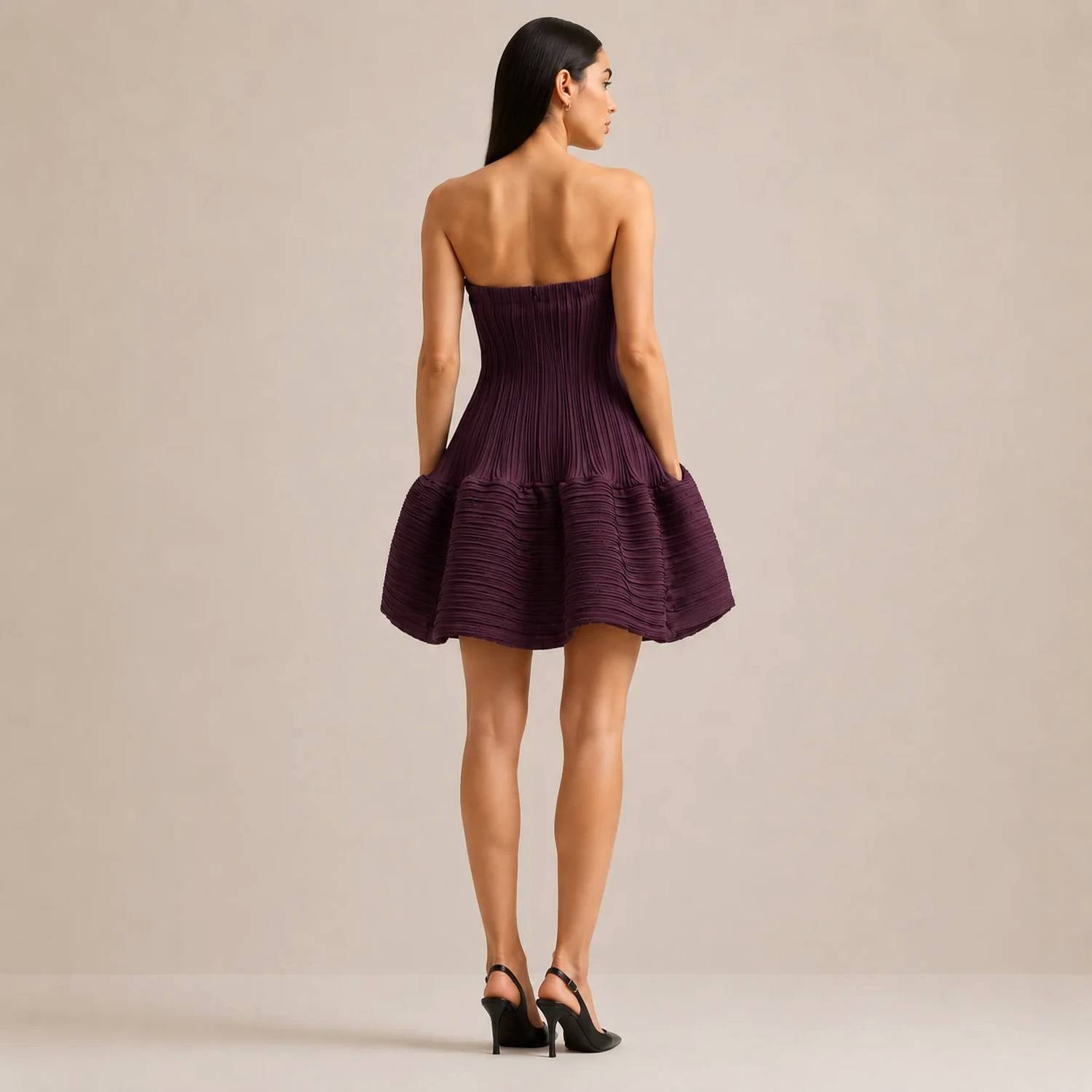 Daphne Valente - Hyper Mini Dress