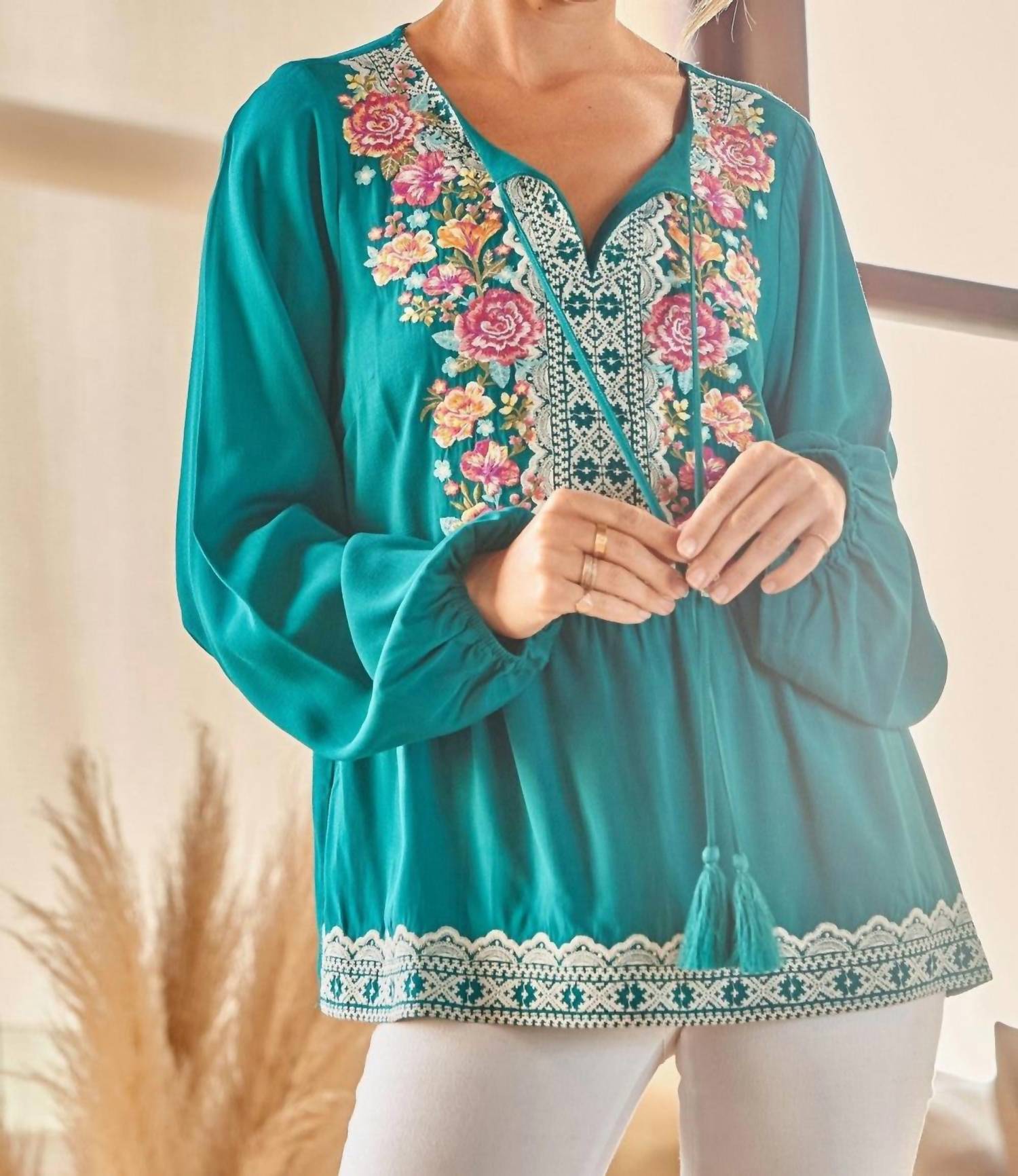 Andree By Unit - Embroidered Peplum Blouse