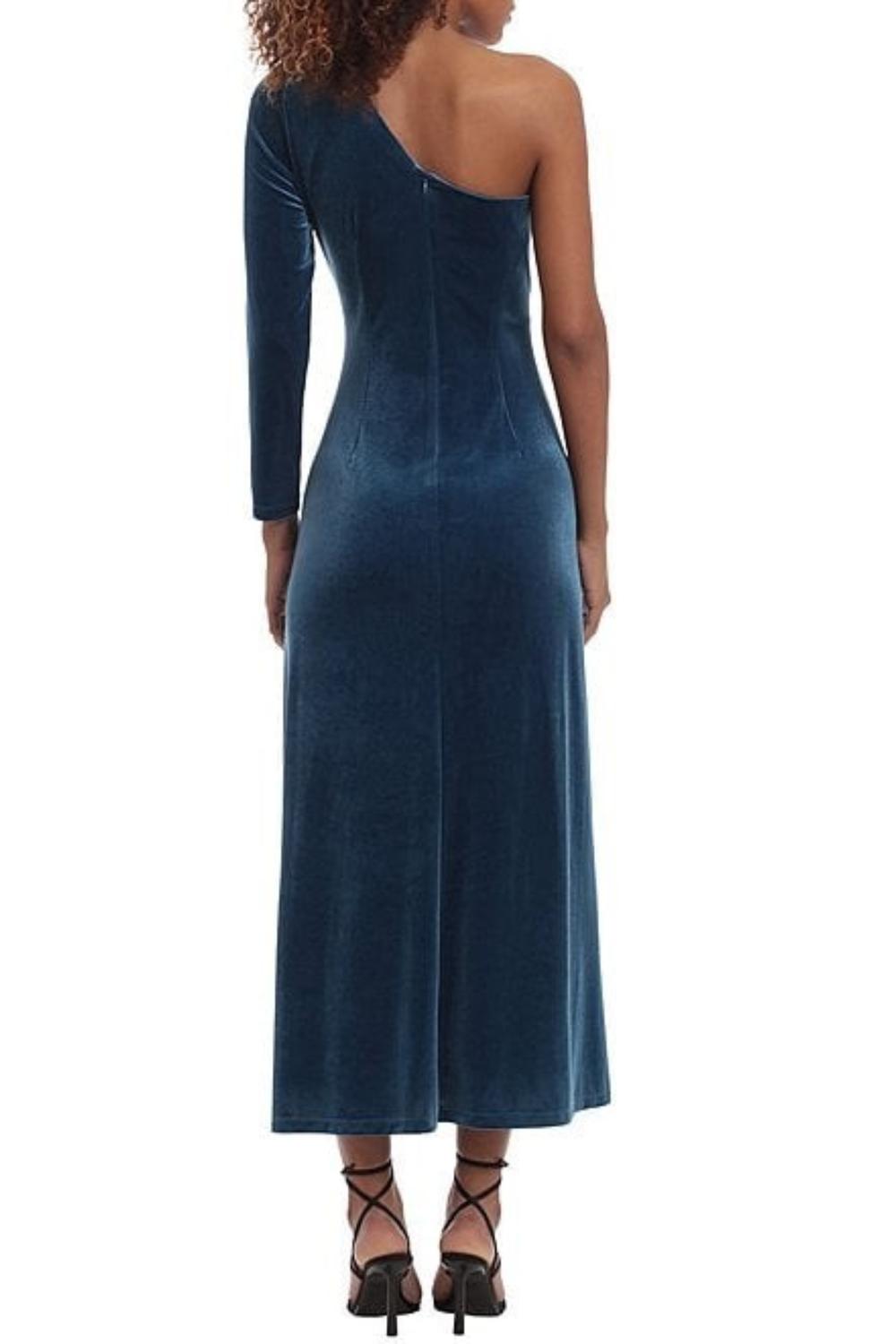Donna Morgan - Velvet One Shoulder Embellished Front Slit Midi Dress