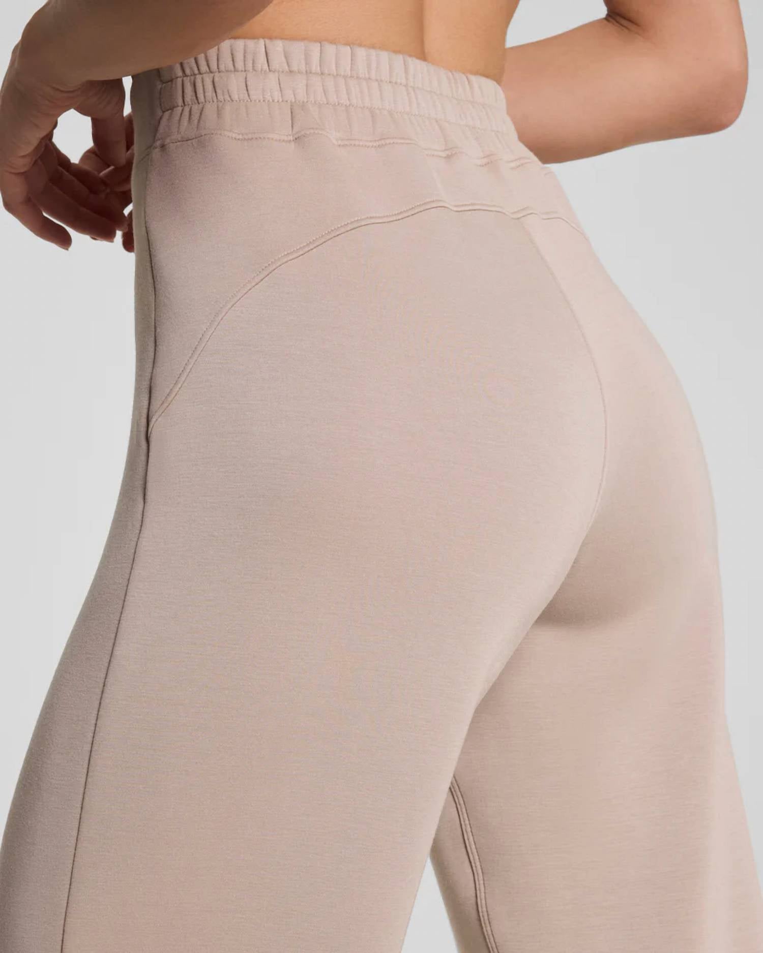 Spanx - Spanx Airessentials Straight Leg Pant