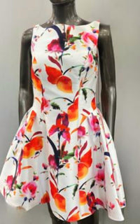 Dave & Johnny - Floral Print and Open Back Mini Dress