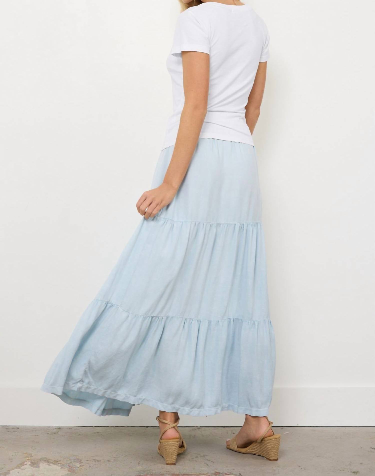 Lamade - Arlo Vneck Short Sleeve Tee