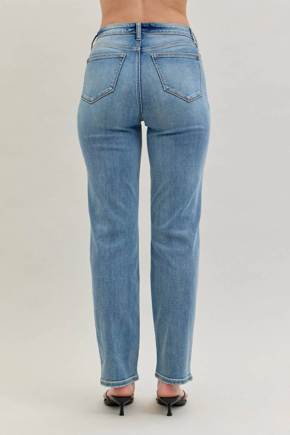 Judy Blue - High Waisted Straight Fit Jean