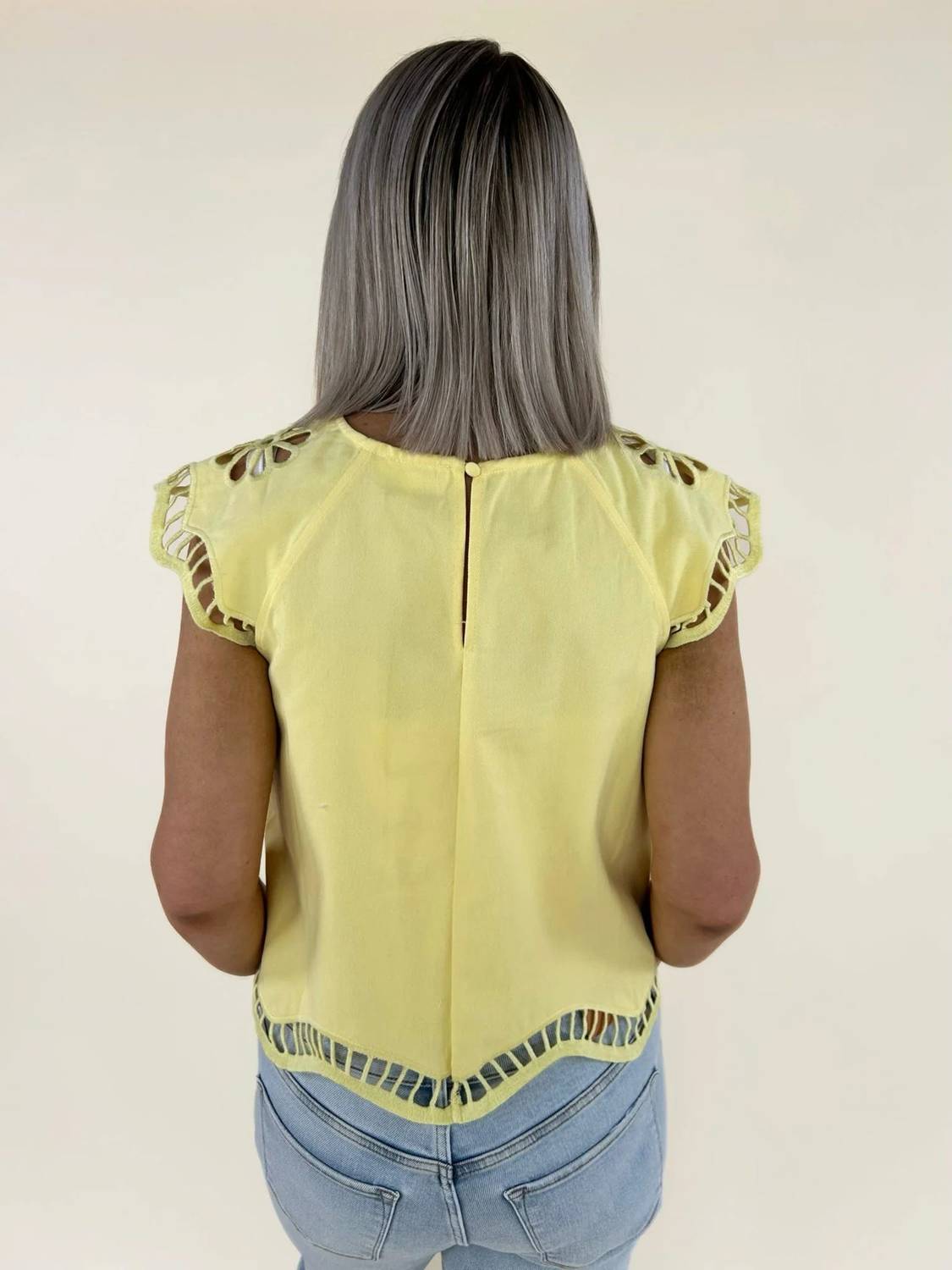 &Merci - Zuri Embroidered Cut-Out Sleeve Top