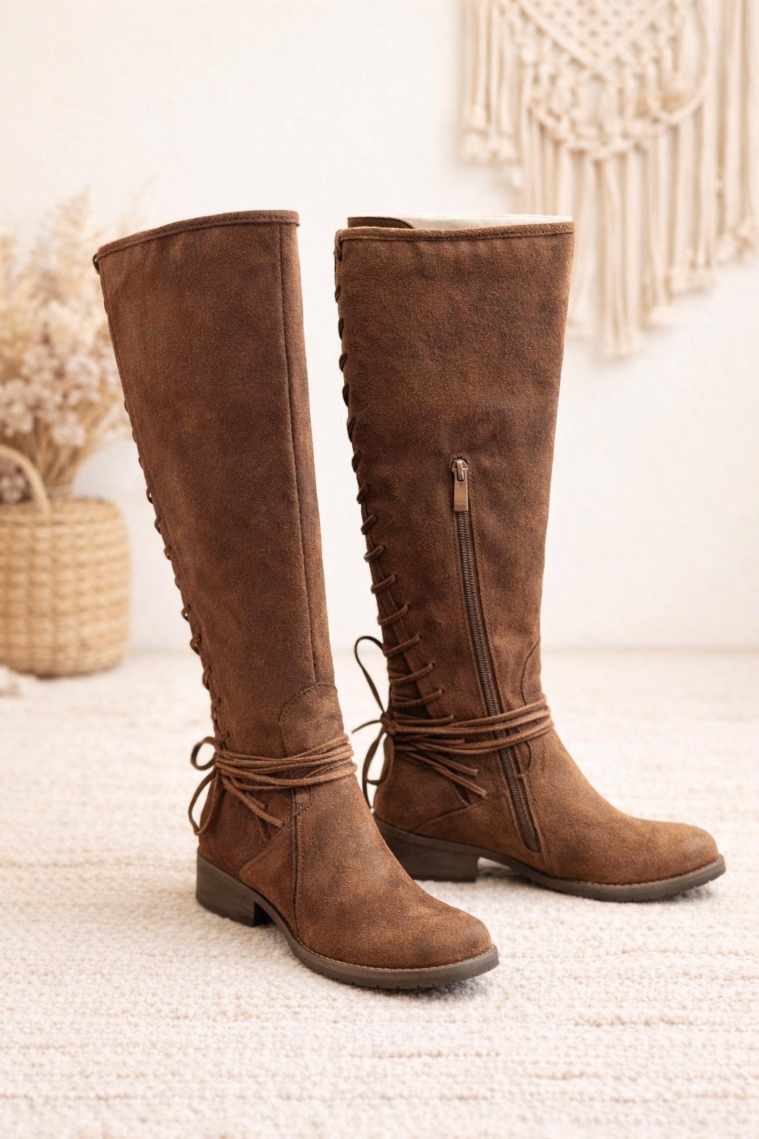 Very Volatile - Women's Mountains Boots