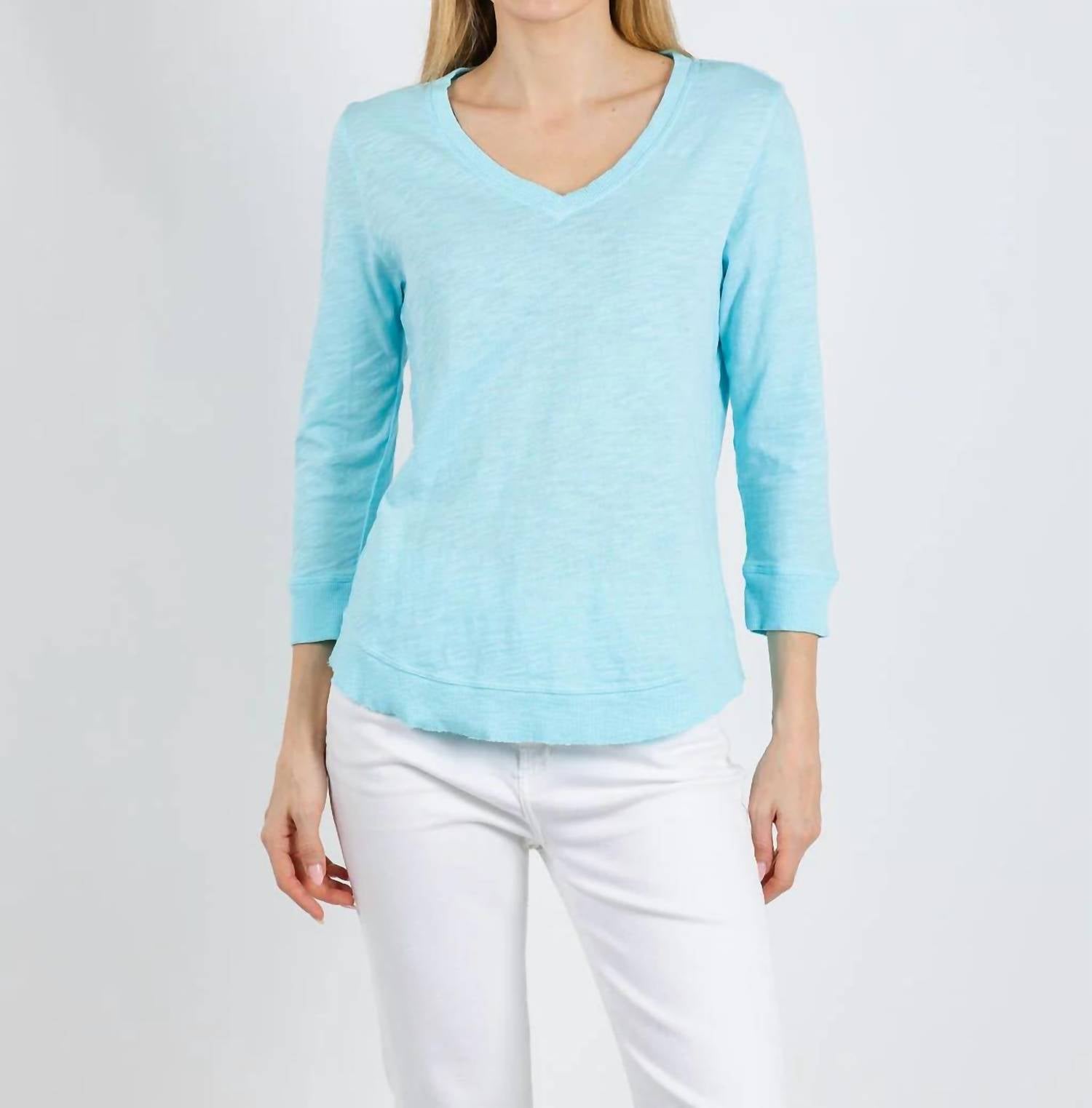 Elliott Lauren - 3/4 Sleeve V-neck Tee