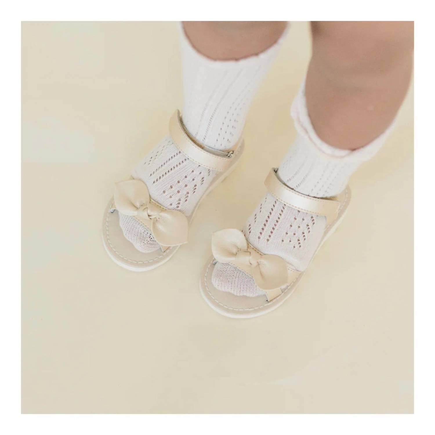 L'Amour - Girl's Leigh Bow Sandals