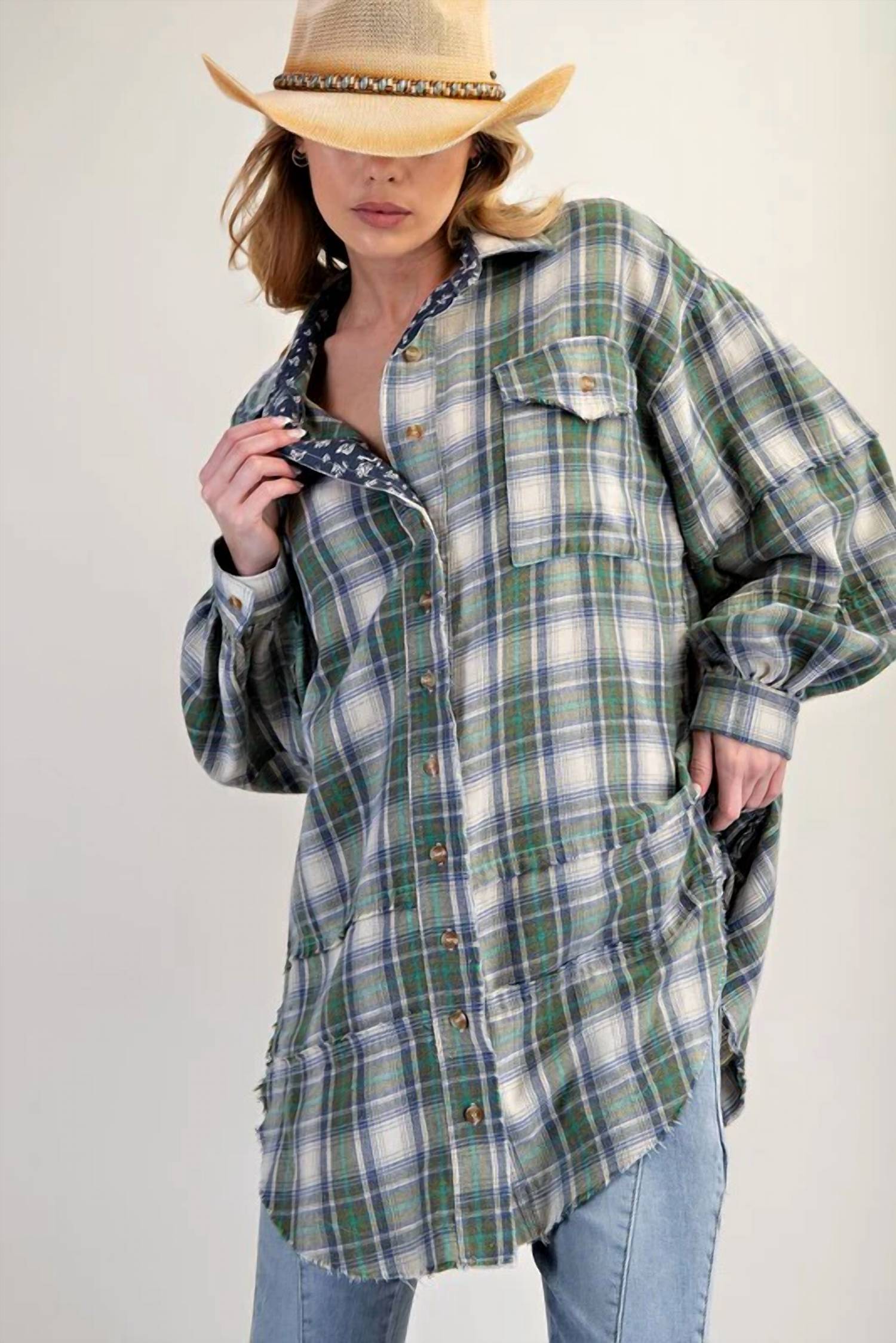Easel - Peace Patch Mineral Washed Flannel Tunic