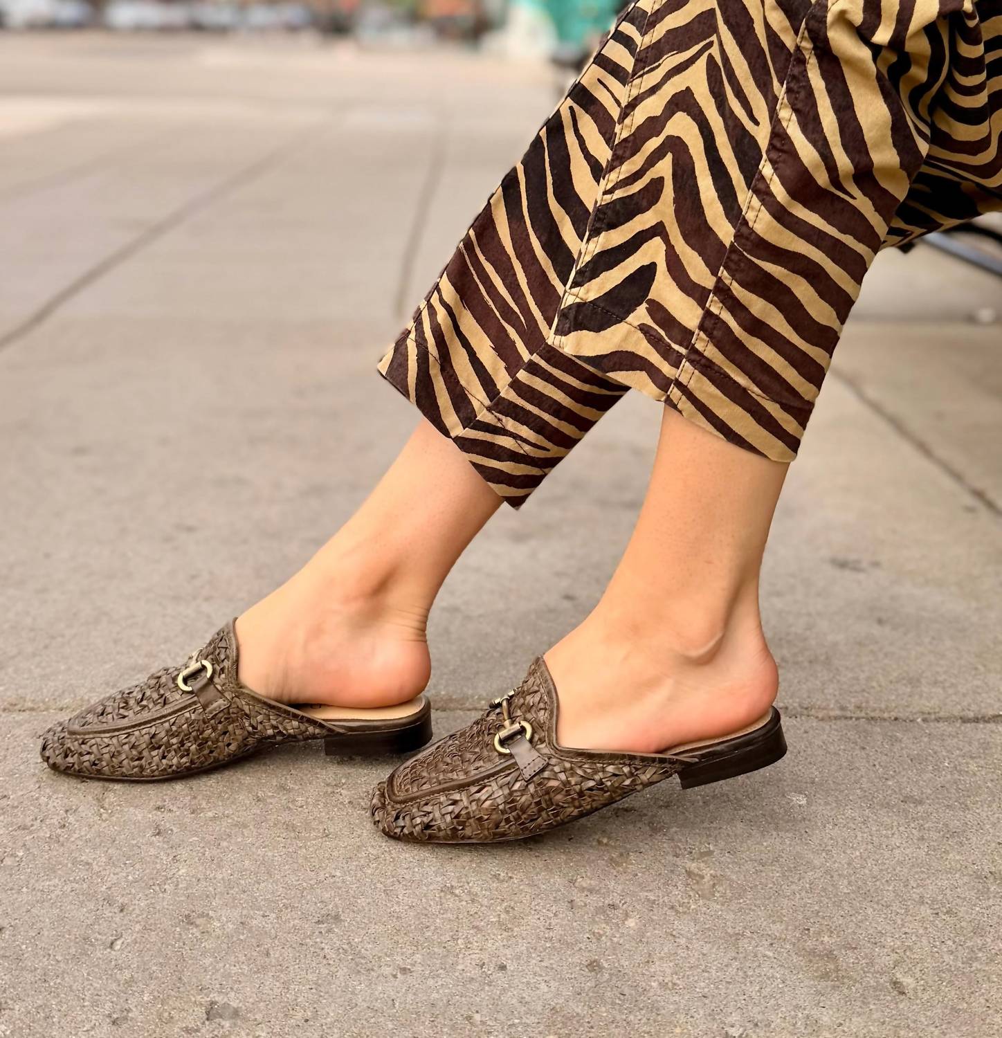Silent D - Women's Cora Woven Slide Loafer