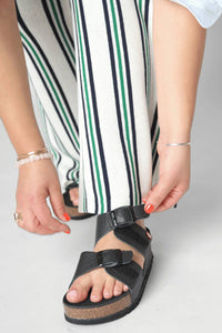 Onfoot - Women's Naoshima Buckled Strap Sandals