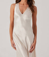Astr - Ellora Midi Dress
