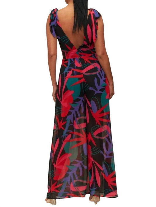 Luxxel - Sleeveless Jumpsuit