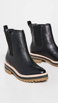 Kaanas - Women's Pontevedra Booties