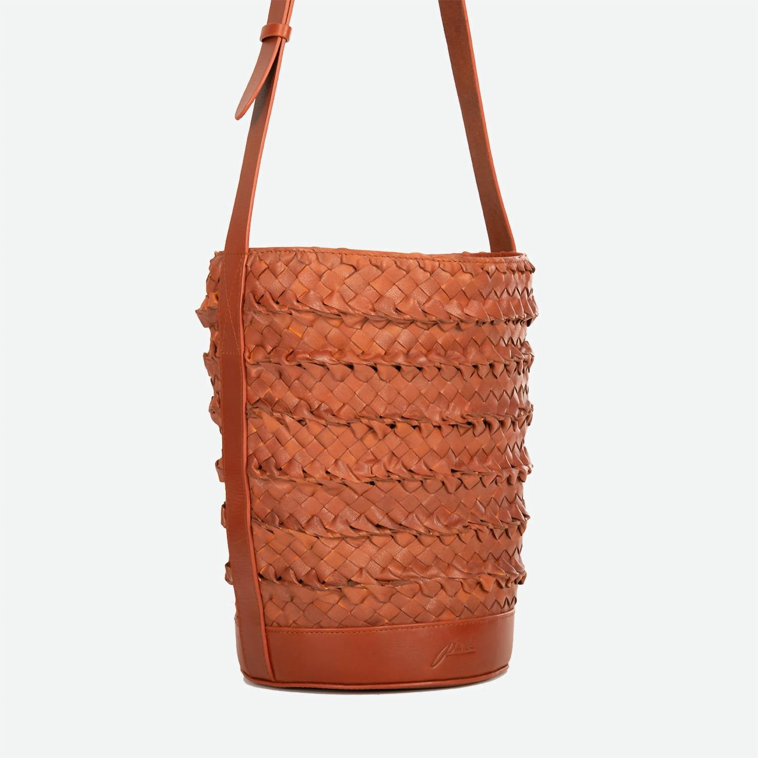 Per Lei New York - Women's Emery Woven Bucket Bag