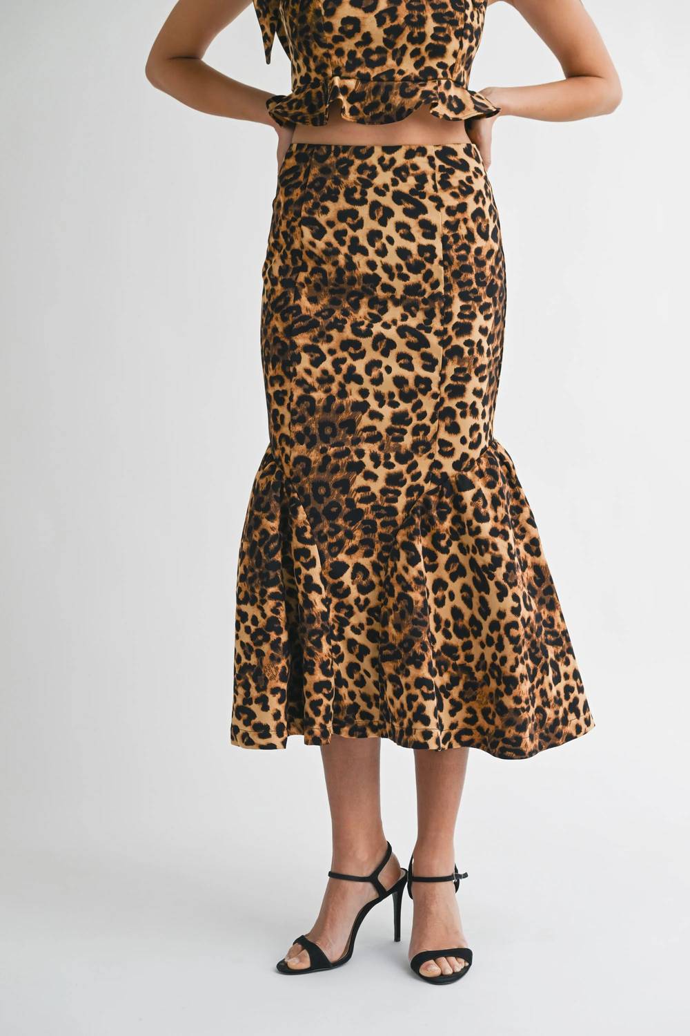 Mable - Leopard Printed Top And Skirt Set