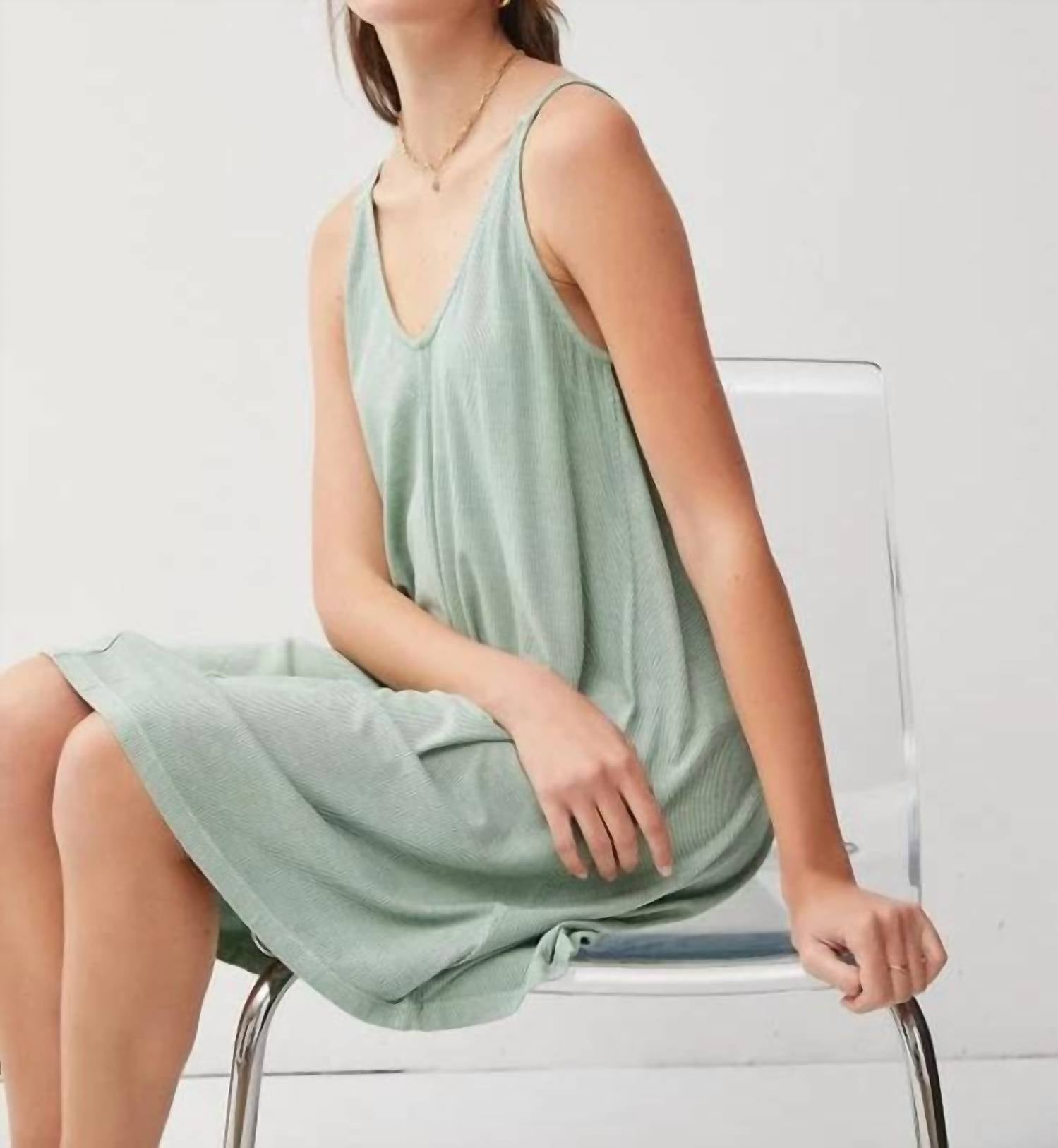 Be Cool - Ribbed V-neck Knit Mini Dress