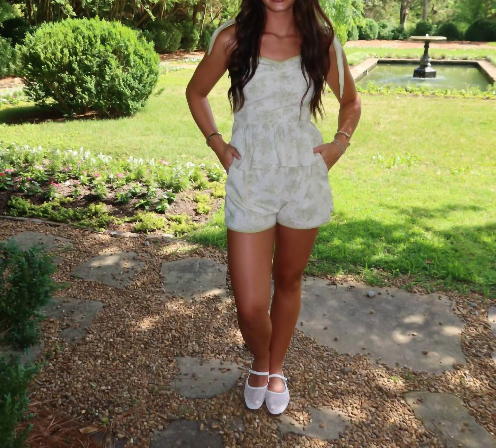 Act Pretty - Floral Peplum Top And Short Set