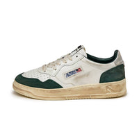 Autry - Women's Super Vintage Low Top Sneaker