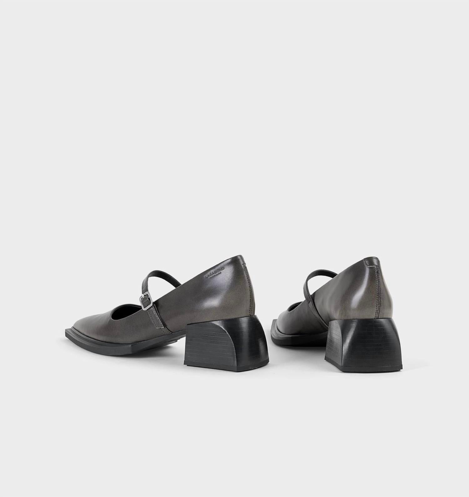 Vagabond Shoemakers - Women's Vivian Mary Jane Pumps