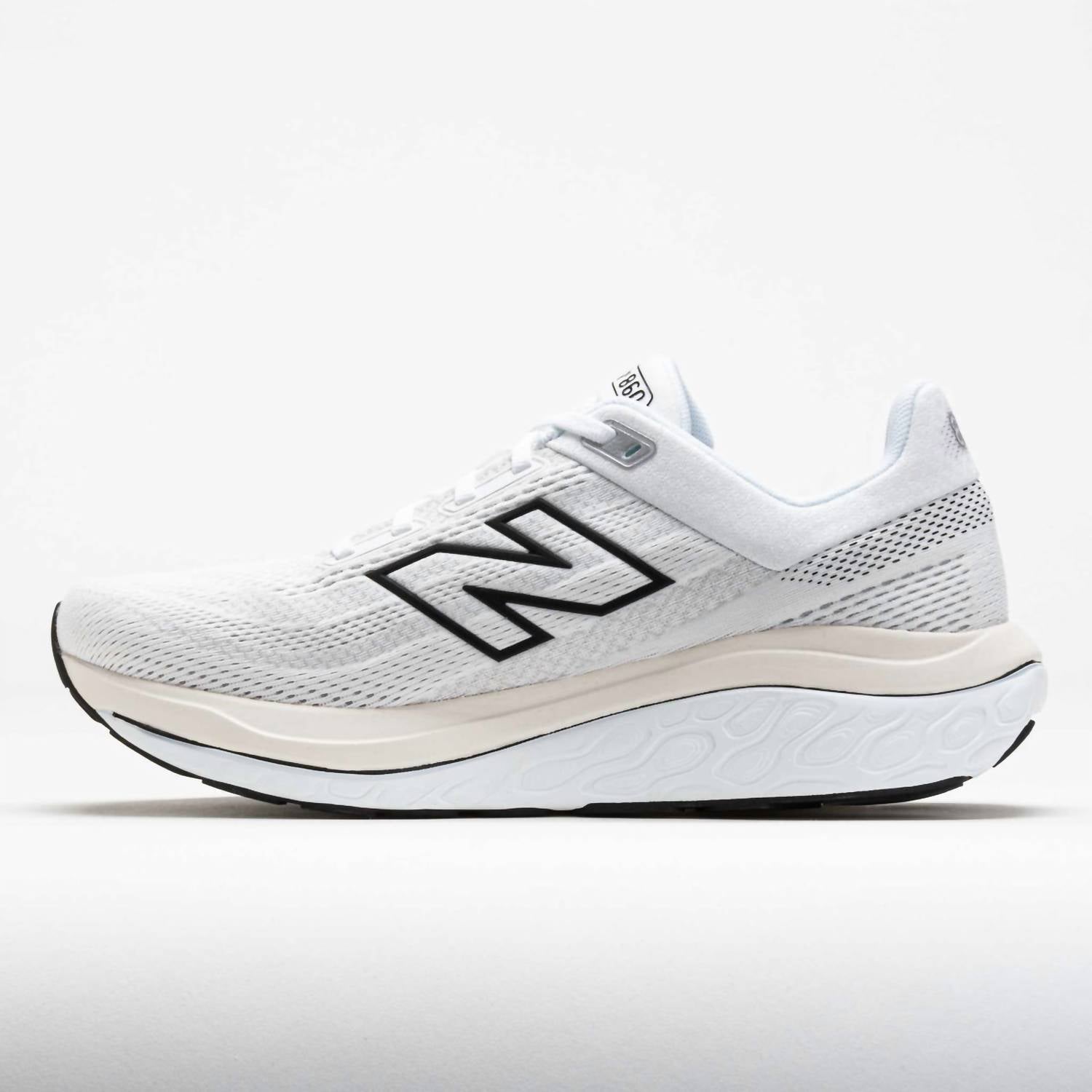 New Balance Men's Fresh Foam X 860v 14 Shoe in white black - men's shoe - detail view