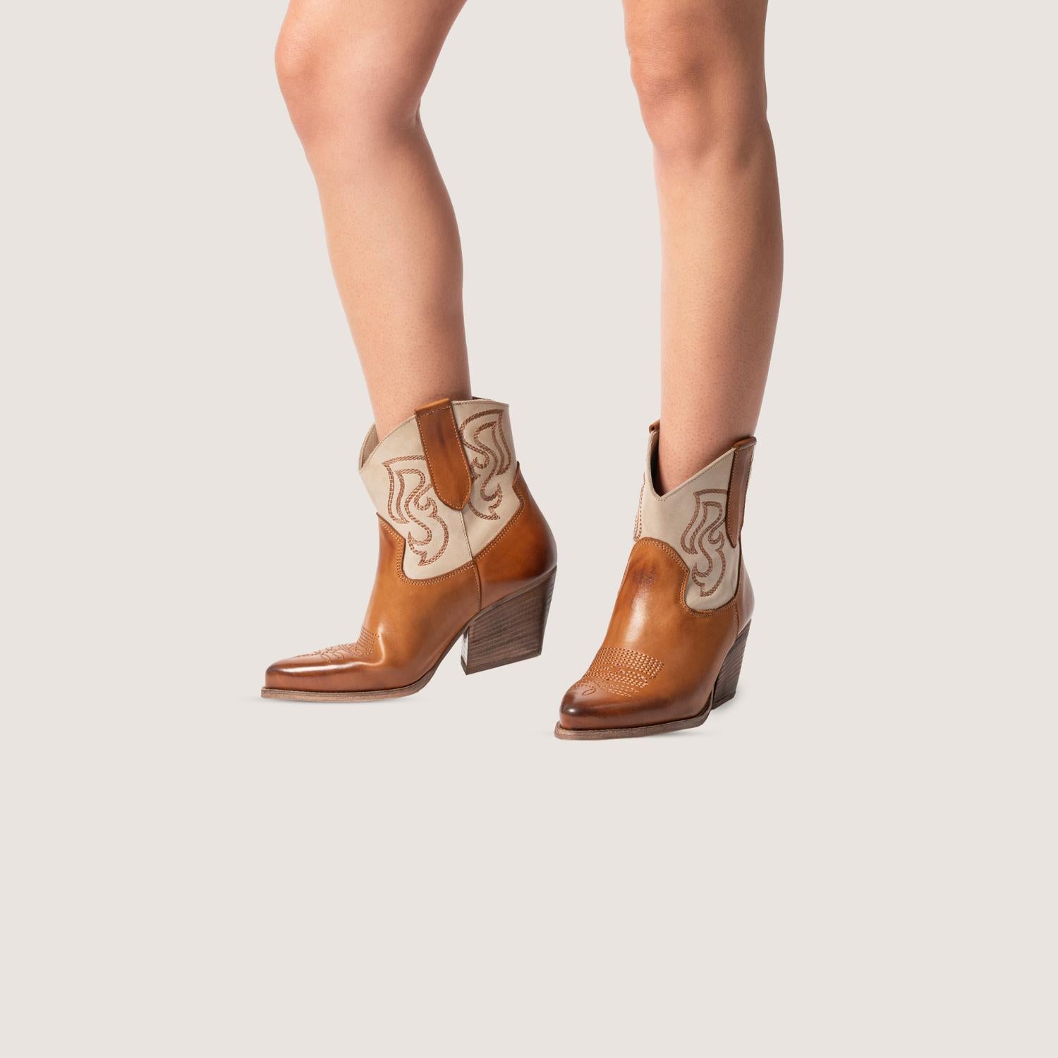 Kali Shoes - Women's Texani Bradley Leather Boots
