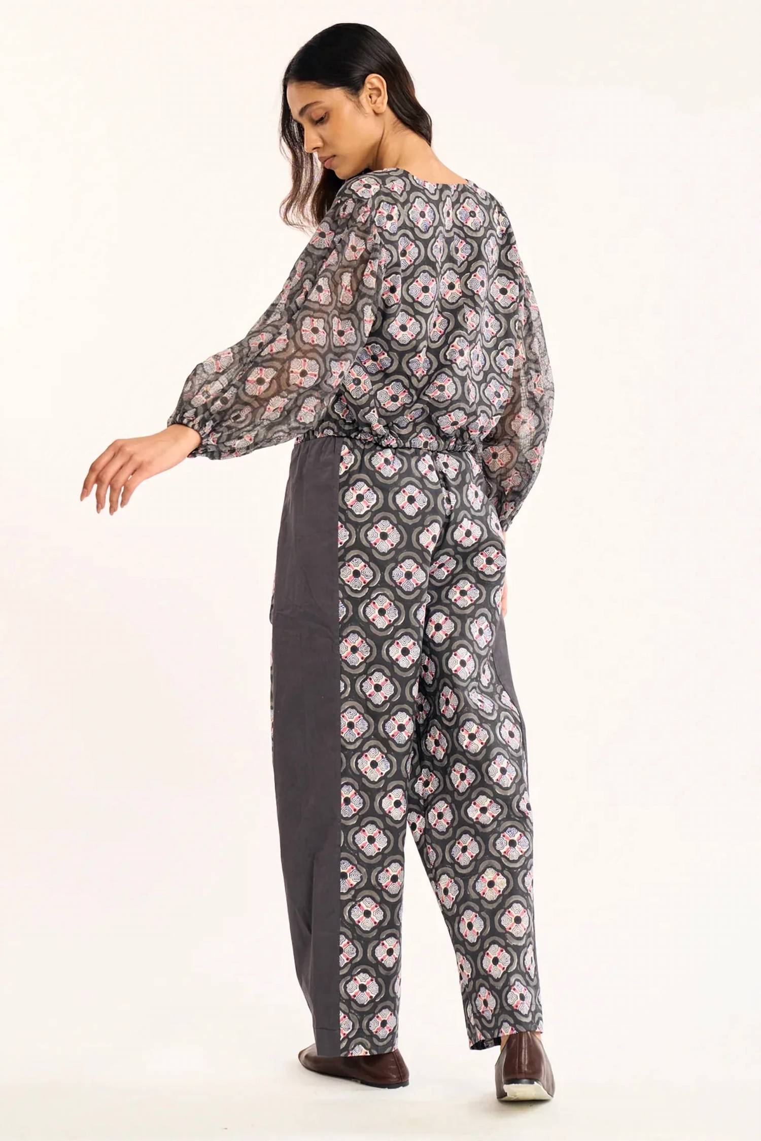 Rujuta Sheth - Sol Long-sleeve Top