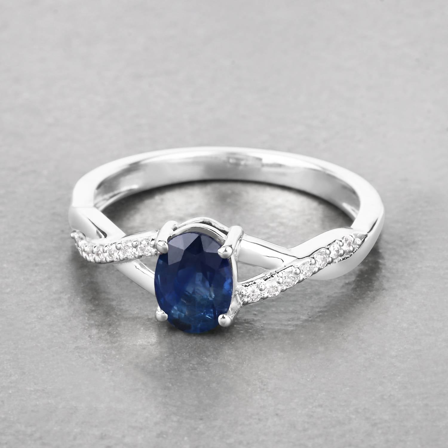 Diana M Jewels Women's Oval Natural Sapphire Fashion Ring (1.04 Ct) - Petite in 14k white gold - women's jewelry - detail view