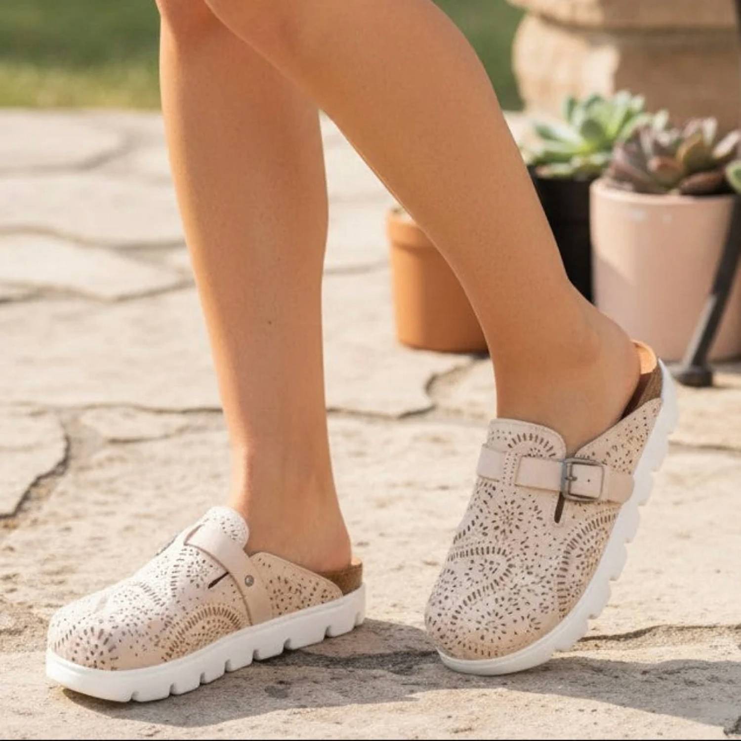 Very G - Women's Lulu Slip On Mule