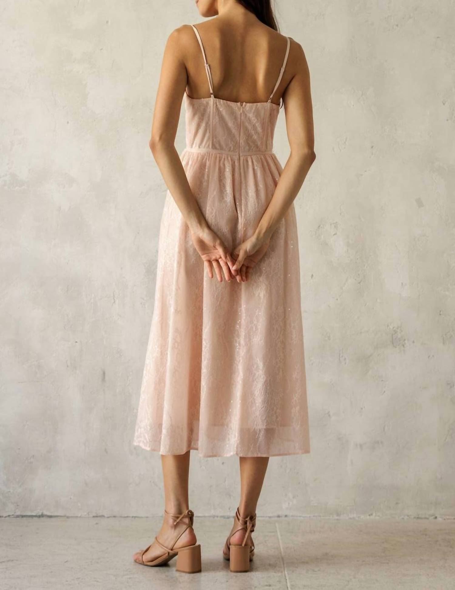 Storia - Lace Midi Dress